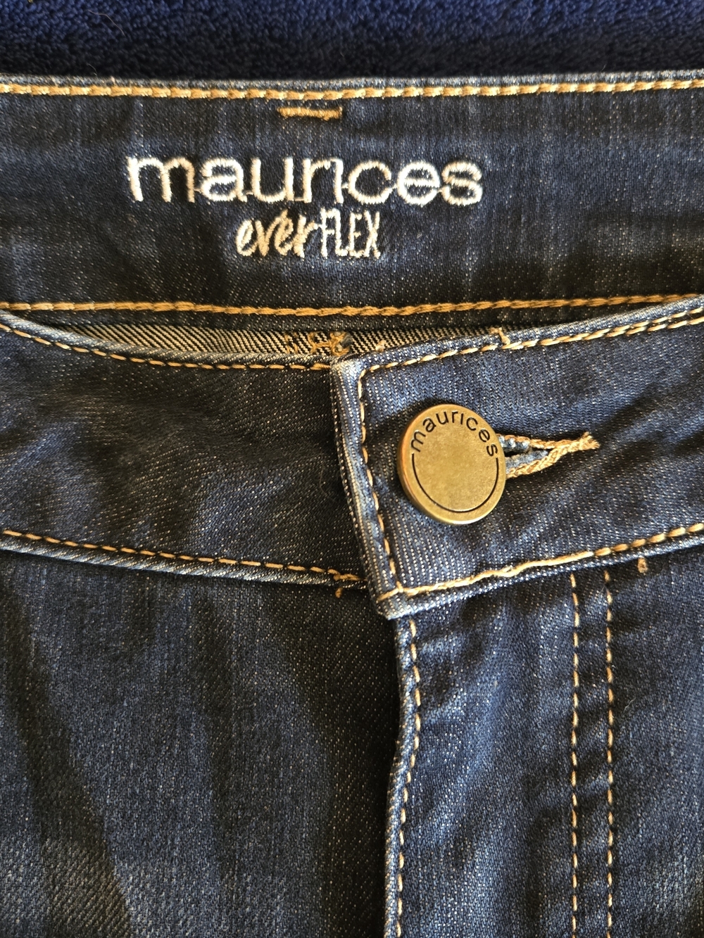 Maurices Everflex Women's Boot Cut Jeans in Dark Blue Wash - Picture 3 of 6